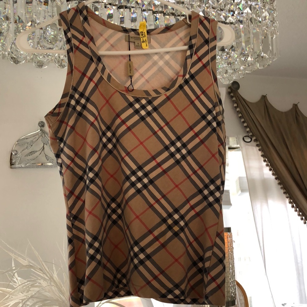 Burberry sleeveless top